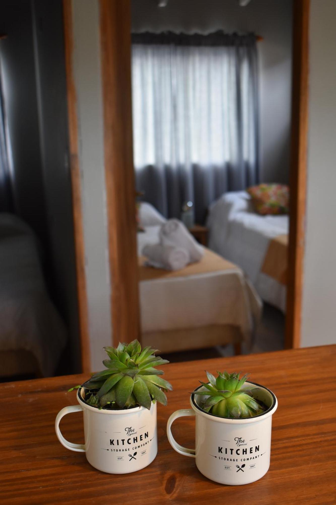 Hotel Cabanas Aparts Tierra De Glaciares El Calafate Eksteriør billede